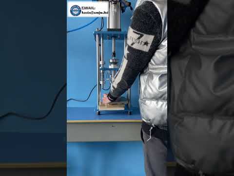 Semi automatic pneumatic plastic products extruder USB charging cable power switch 40g Vertical plas