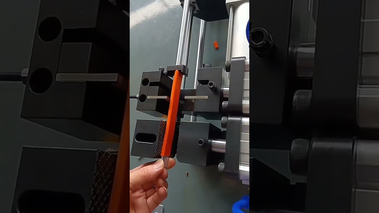 Tehokas pneumaattinen monijohtimen kuorintakone – sileä terä nopeaan ja turvalliseen kuorintaan