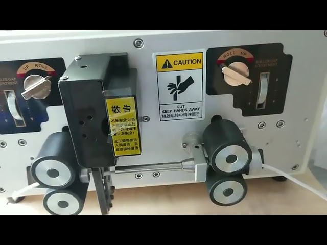 Automaattinen kaapelinleikkaus- ja kuorintakone suurille neliömäisille vaippakaapeleille