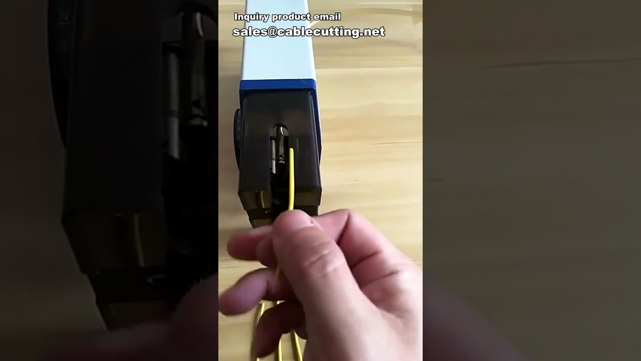 Langattoman johdonkuorintakone, kannettava johdonkuorintalaite